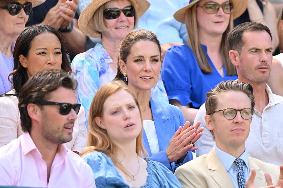 Princezna Kate s Anne Keothavong a Andym Murrayem na Wimbledonu 2026
